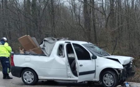 Tekirdağ'da kamyonet ile otomobil çarpıştı; 4 yaralı