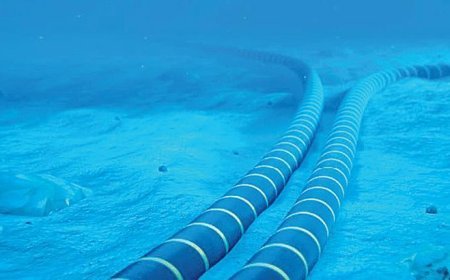 Denizin altında veri savaşları