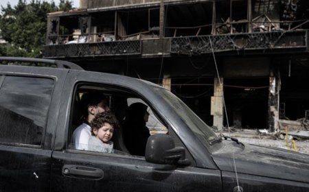 İsrail saldırılarıyla yerlerinden edilmişlerdi! Geçici ateşkesin ardından Lübnanlılar evlerine dönüyor