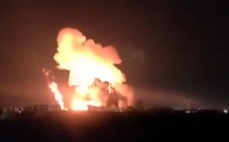 Son dakika...Romanya'da enerji santralinde şiddetli patlama! Alevler üç trafoya sıçradı