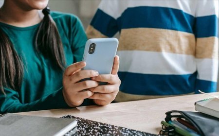 İngiltere, okullarda cep telefonu yasağını yasal hale getirecek! 'Yasal bir zorunluluk'