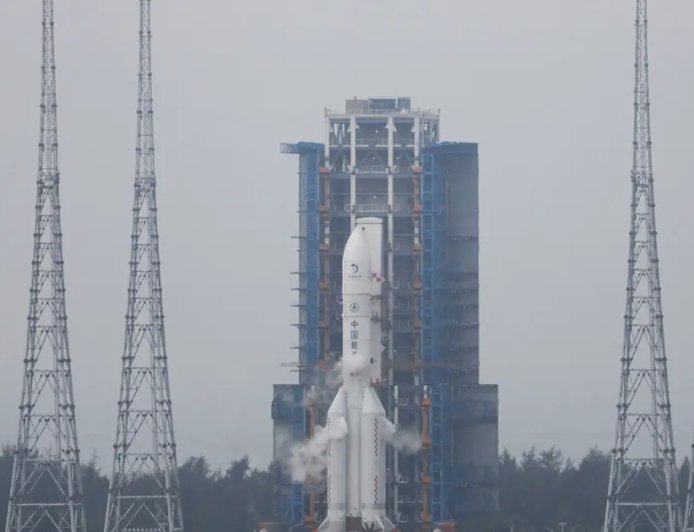 Çin, yeni teknoloji uydusunu uzaya fırlattı