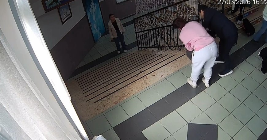 Okul müdüründen hayat kurtaran Heimlich manevrası