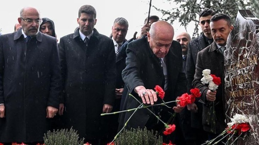 MHP lideri Bahçeli'den Alparslan Türkeş için anma mesajı