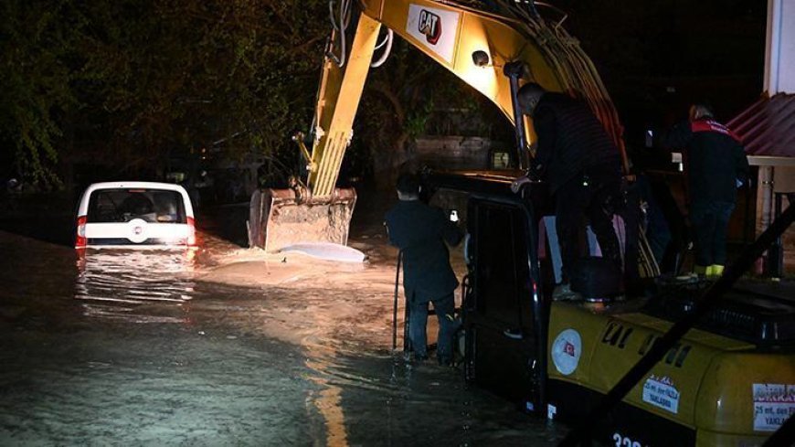 Osmaniye'de sağanak nedeniyle Bülbül Deresi taştı! Selde sürüklenen araçtaki 2 kişi hayatını kaybetti
