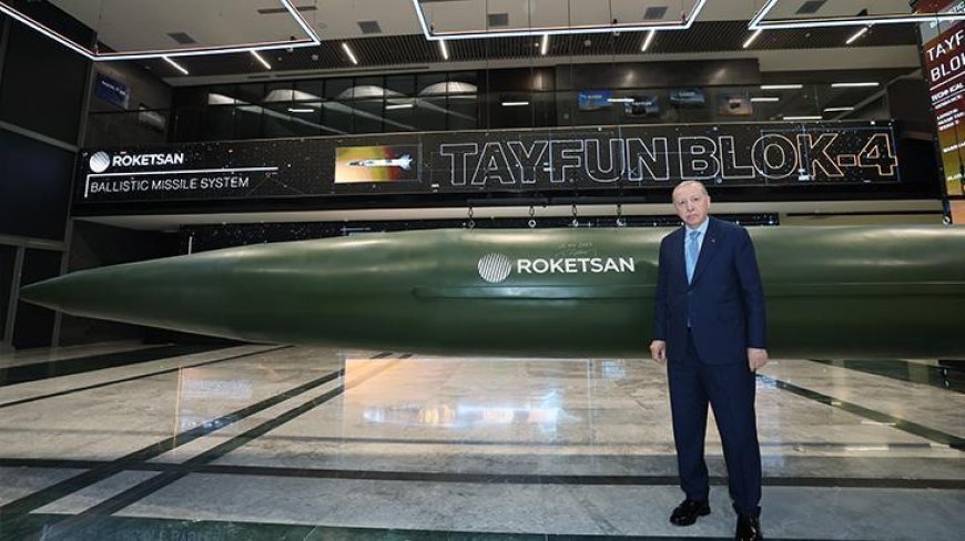 Yunanistan'da Tayfun Blok-4 yankılandı! 'Sıradan bir tören değil, Türkiye'nin mesajı açık'