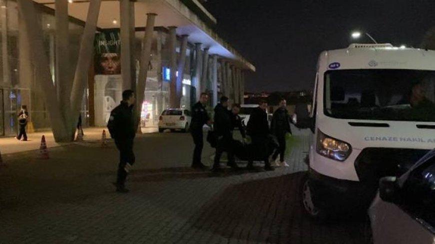 Zeytinburnu'nda aile faciası! Öz kızını öldürdü, eski eşini yaraladı