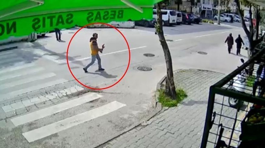 Vicdansızlığın bu kadarı! Şehit mezarlığındaki komando heykelini çaldı