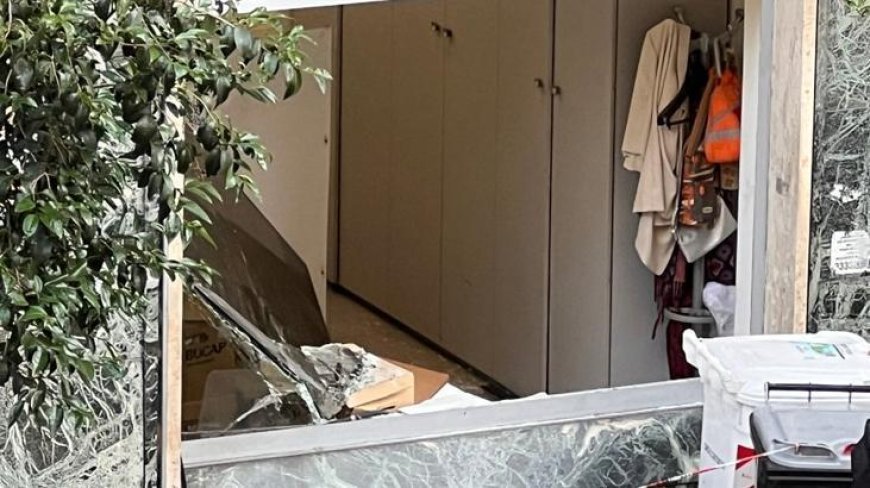 Filmleri aratmayan soygun ve akılalmaz firar! 25 kişiyi rehin aldılar, kasaları boşaltıp sırra kadem bastılar