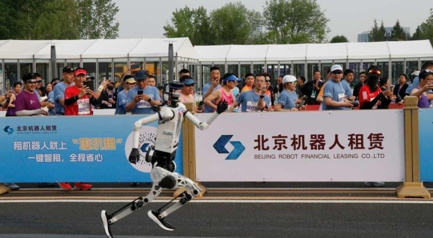 Dünya bu rekoru konuşuyor! İnsansı robotların sınırları aşan maratonu