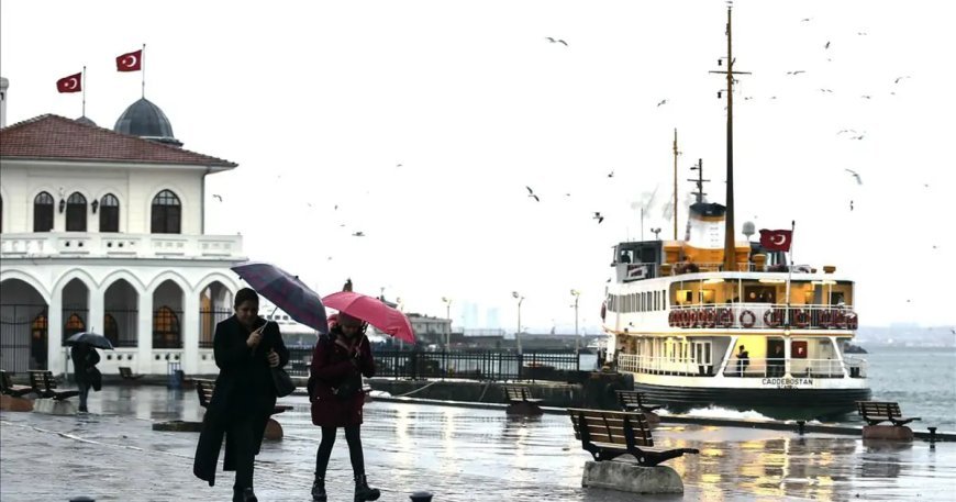 Uyarılar peş peşe geldi. İstanbul'da kuvvetli yağış için saat verildi