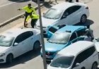 Kız arkadaşı ile taksi sürücüsünü rehin aldı. Saldırganların yakalanma anı kamerada