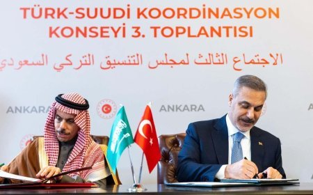 Türkiye ile Suudi Arabistan'dan vize muafiyeti anlaşması! İşte muaf olacak pasaportlar