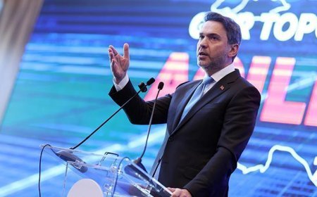 Bakan Bayraktar: 'YEKA'larda rekabetçi fiyatlı projeler hedefliyoruz'