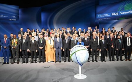 Bakan Uraloğlu, Alman mevkidaşı Schnieder ile bir araya geldi
