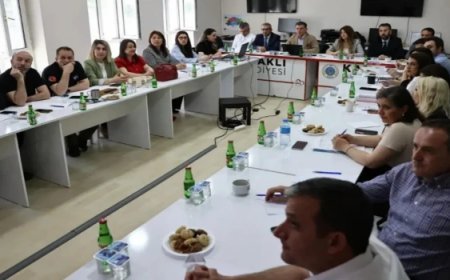 KAPAKLI BELEDİYESİ’NDE STRATEJİK PLAN İZLEME VE DEĞERLENDİRME TOPLANTISI YAPILDI