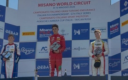 Alp Hasan Aksoy, Misano’daki Formula sahnesinde İstiklal Marşı'nı dinletti