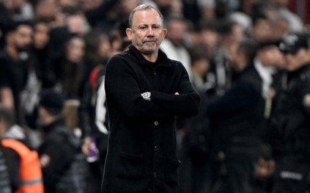 Beşiktaş taraftarından Trabzonspor maçında sessizlik protestosu!