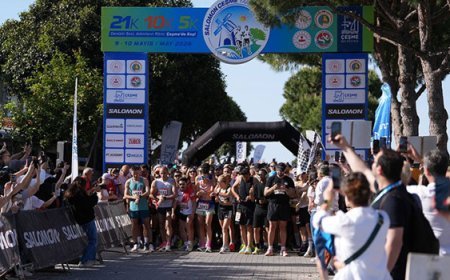 Salomon Çeşme Yarı Maratonu’nda ödüller sahiplerini buldu