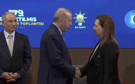 Son dakika: AK Parti'ye katılan Afyonkarahisar Belediye Başkanı Burcu Köksal'dan ilk açıklama