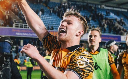 Hull City'nin rakibi Southampton'ın kaderi salı gününe kadar belli olacak!
