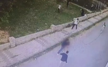 Saldıran da ölen de çocuk. Saldırı anının görüntüleri ortaya çıktı