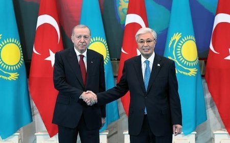 Cumhurbaşkanı Erdoğan'ın Kazakistan ziyareti Orta Asya'da geniş yankı buldu! 'Taşlar yeniden diziliyor, altın köprü Türkiye'