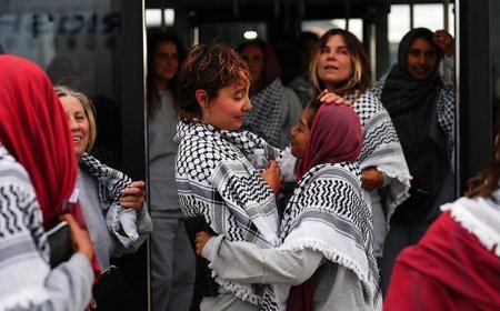 Sumud Filosu aktivistleri İstanbul'a getirildi: 'İsrail'e insanlığımızı gösterdik'
