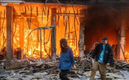Ukrayna'nın başkenti Kiev'e yoğun bombardıman! Rusya'nın ölümcül füzesi 'Oreşnik' kullanıldı iddiası