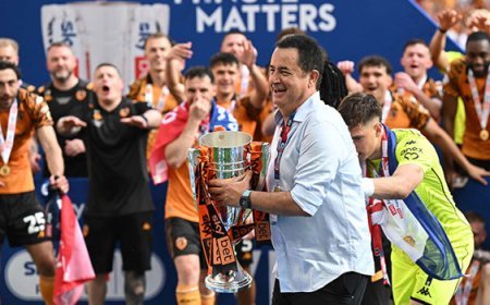 Wembley'de ezber bozan bir Türk: Acun Ilıcalı!