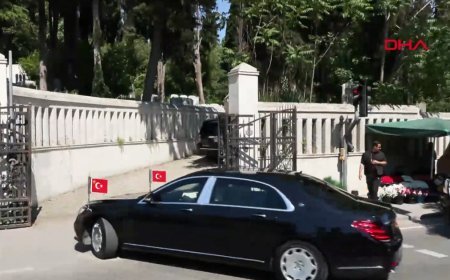 Cumhurbaşkanı Erdoğan'dan kabir ziyareti