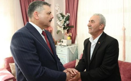 Bakan Çiftçi, Konya'da şehit Ali Teke'nin ailesine ziyarette bulundu