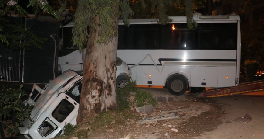 Karşı şeride geçip aracı biçti