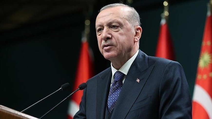 Cumhurbaşkanı Erdoğan'dan AK Parti İstanbul Kadın Kolları Danışma Meclisi'ne 'Anneler Günü' telefonu