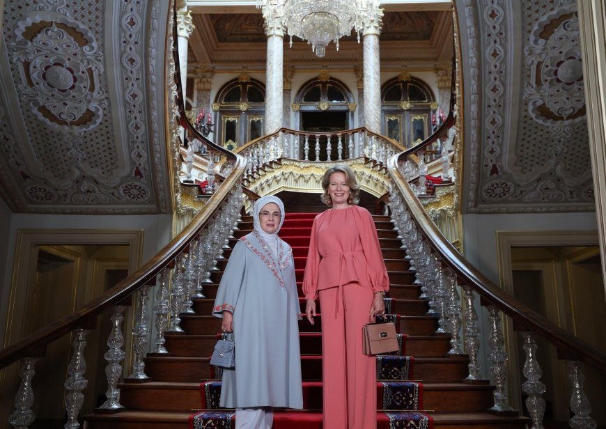 Emine Erdoğan, Belçika Kraliçesi Mathilde'yle bir araya geldi