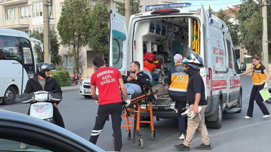 Otomobil ile çarpışan motosikletin sürücüsü yaralandı