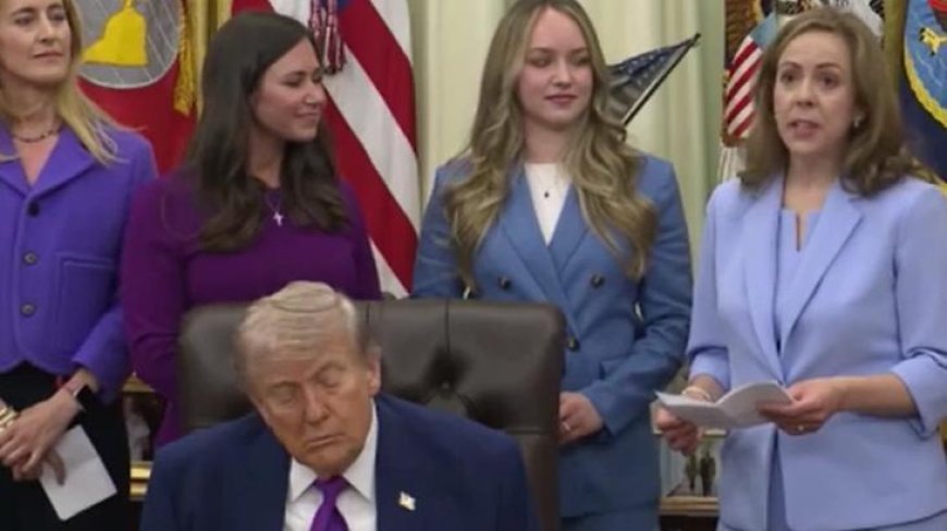 Beyaz Saray'daki görüntü gündem oldu! Trump, kameralar önünde uyuyakaldı