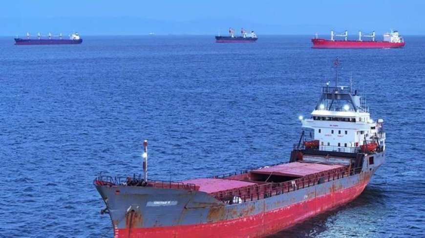 İran'dan dünyaya Hürmüz Boğazı mesajı: Bizim için o mesele kapandı