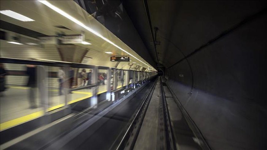 İstanbul'da iki metro hattında teknik arıza!