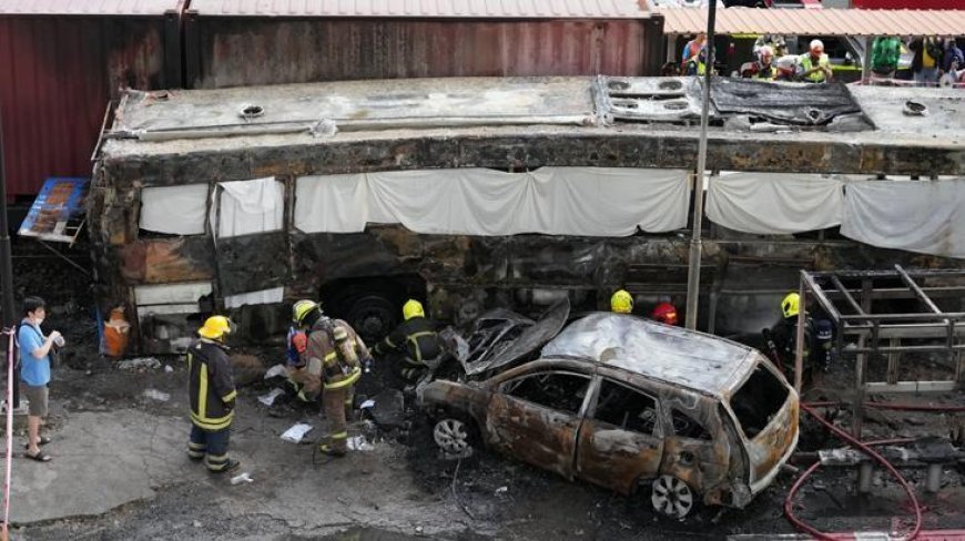 Bangkok’ta yük treni yolcu otobüsüne çarptı: 8 ölü, 20’den fazla yaralı