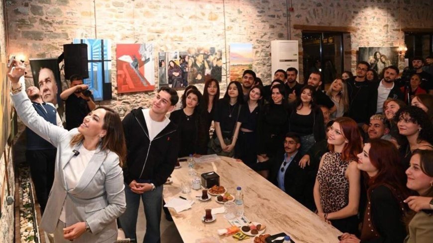 Başkan Yüceer, TEKGENÇFEST öncesi üniversitelilerle bir araya geldi