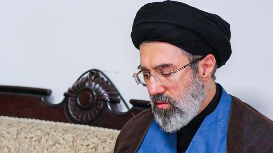 İran dini lideri Hamaney'den kritik talimat! 'Ülke dışına çıkarılmayacak'
