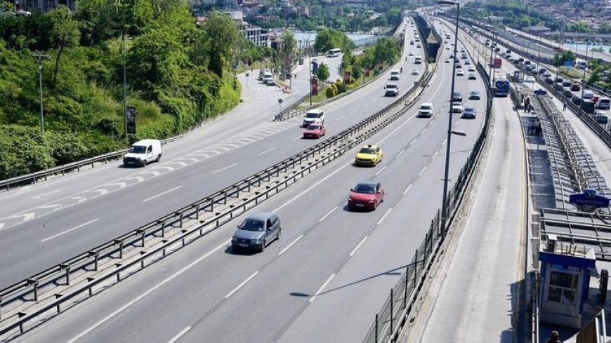 İstanbul'da bayramın birinci gününde trafik yoğunluğu yüzde 36 olarak ölçüldü