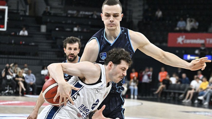 Anadolu Efes, Türk Telekom karşısında avantajı kaptı!