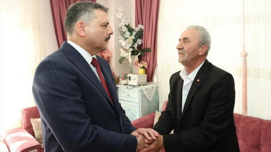 Bakan Çiftçi, Konya'da şehit Ali Teke'nin ailesine ziyarette bulundu