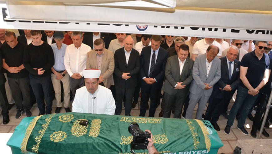 Özgür Özel'in acı günü: Amcasının cenazesine katıldı