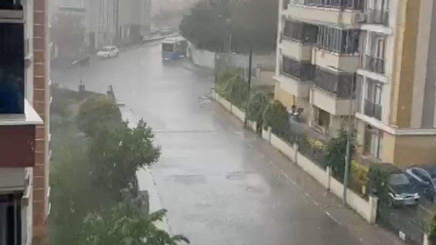 Tekirdağ’da sağanak ve dolu etkili oldu