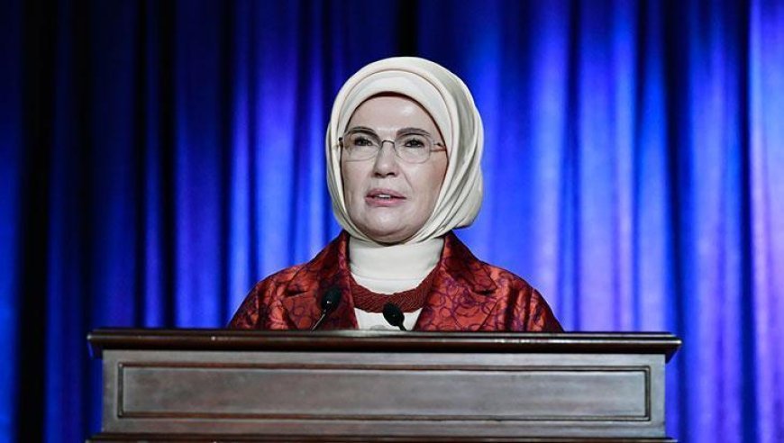 Emine Erdoğan'dan İstanbul'un fethinin 573. yıl dönümü mesajı
