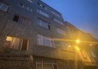 Cam silerken 5'inci kattan düşen kadın öldü