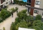 Yeni boşanmış çiftin cansız bedenleri sitenin bahçesinde bulundu
